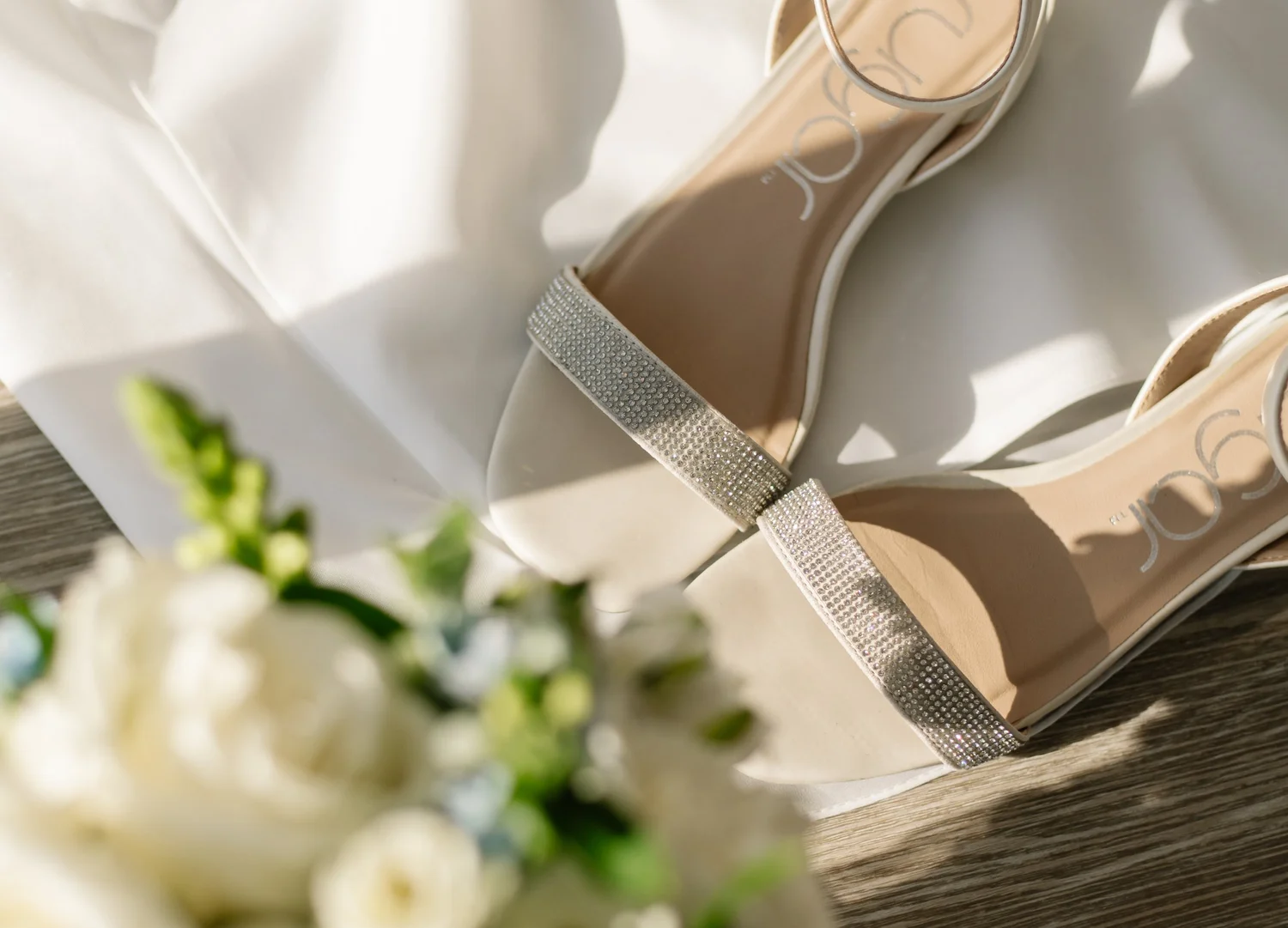 Wedding & engagement photo by Arden Maureen Photos 70
