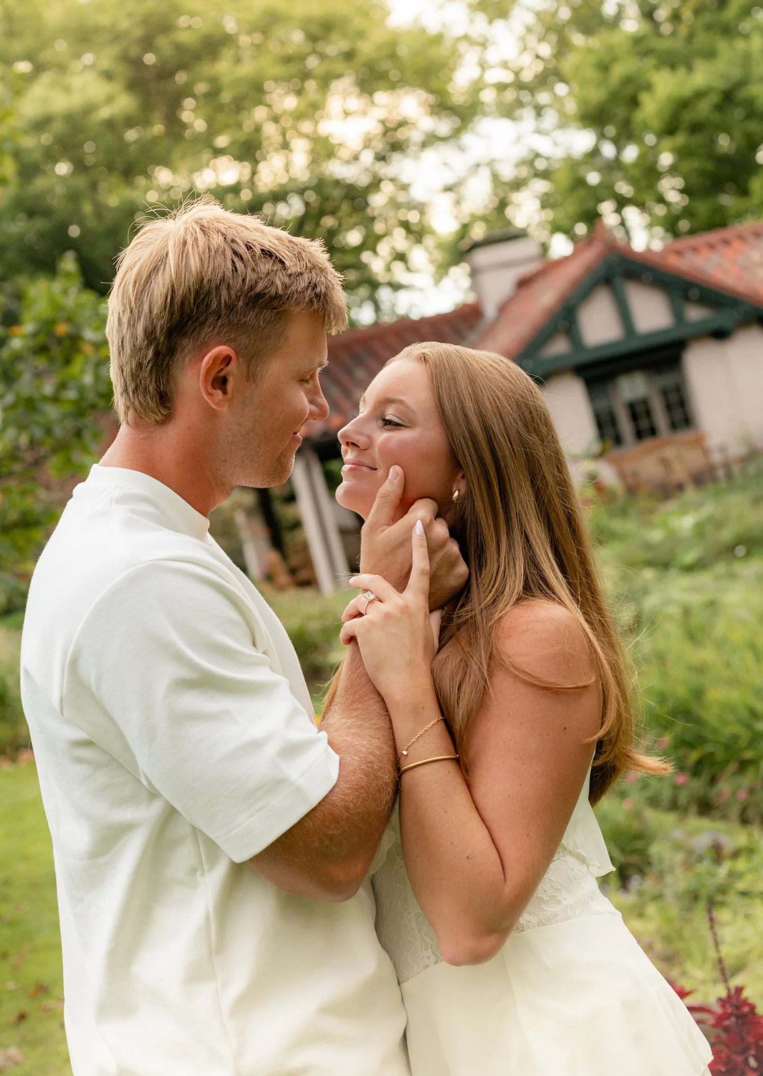 Wedding & engagement photo by Arden Maureen Photos 7